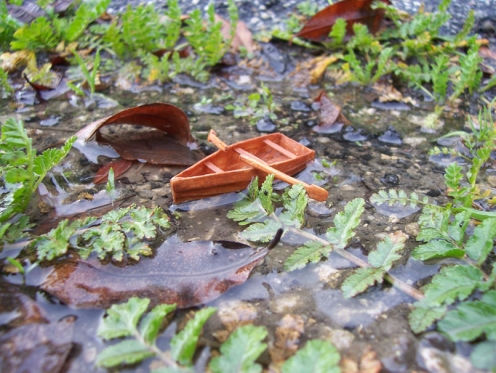 http://www.christinegiffen.com/files/gimgs/th-20_Lewis_Christine_Little Boat 3.jpg